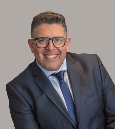 Dr. Ernesto Rodrigo Villar