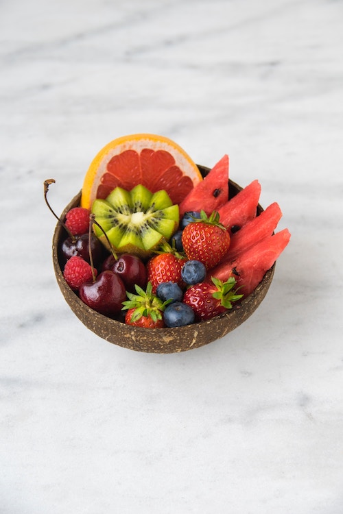 Comer frutas después de cirugía plástica